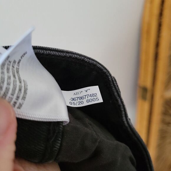 American Eagle Hi-Rise Shortie Black Distressed Shorts Raw Hem 4 - Picture 3 of 7